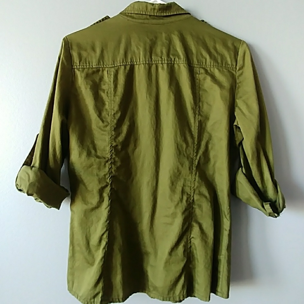 Olive Button Up - Picture 4 of 7